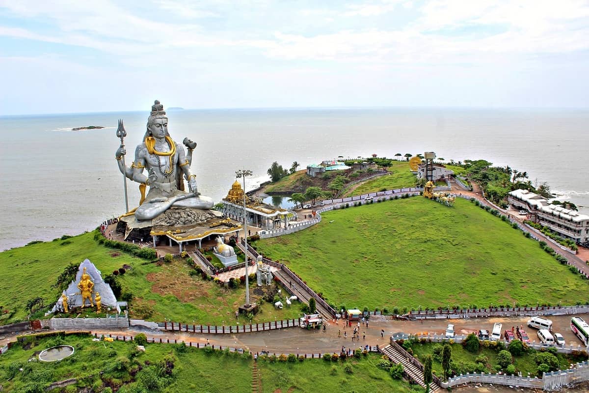 Murudeshwar Shiva Temple Karnataka History Places To Visit Hotels 