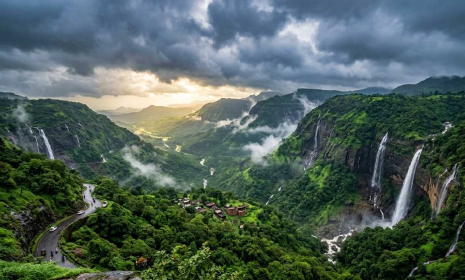 Best Places To Visit In Maharashtra In Monsoon